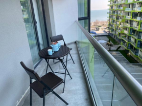 Apartament cu vedere la mare